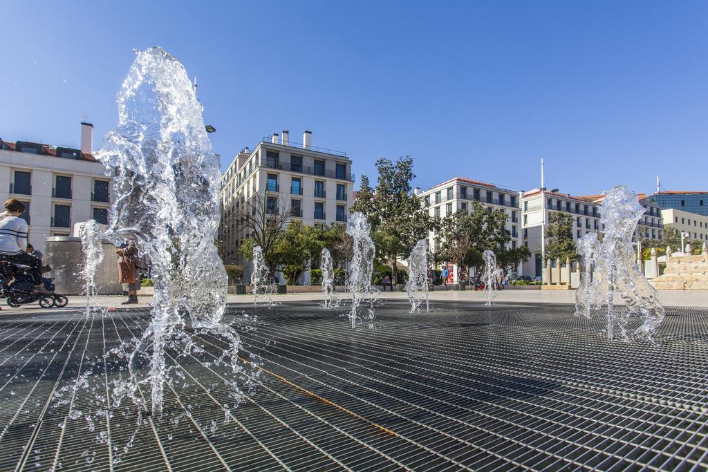 Arco Da Graca Apartment Lisbon Luaran gambar