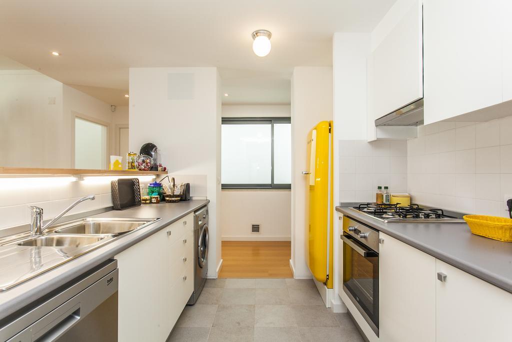 Arco Da Graca Apartment Lisbon Luaran gambar